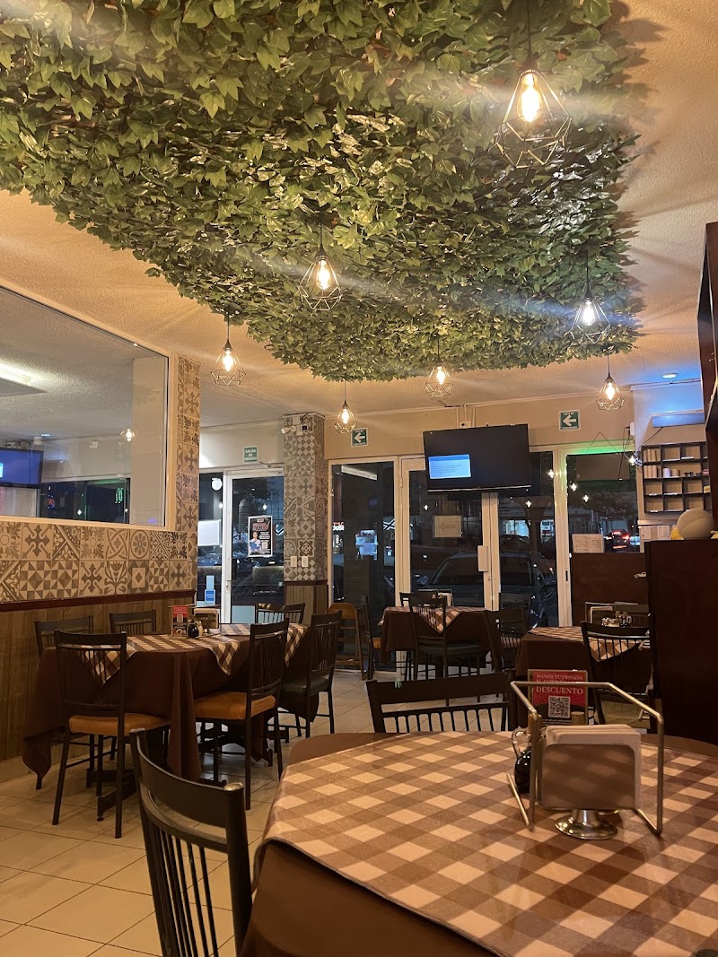 Napoli Pizza & Pasta Cumbres
