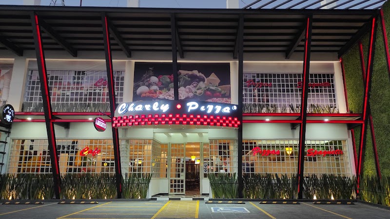 Charly Pizza Forjadores