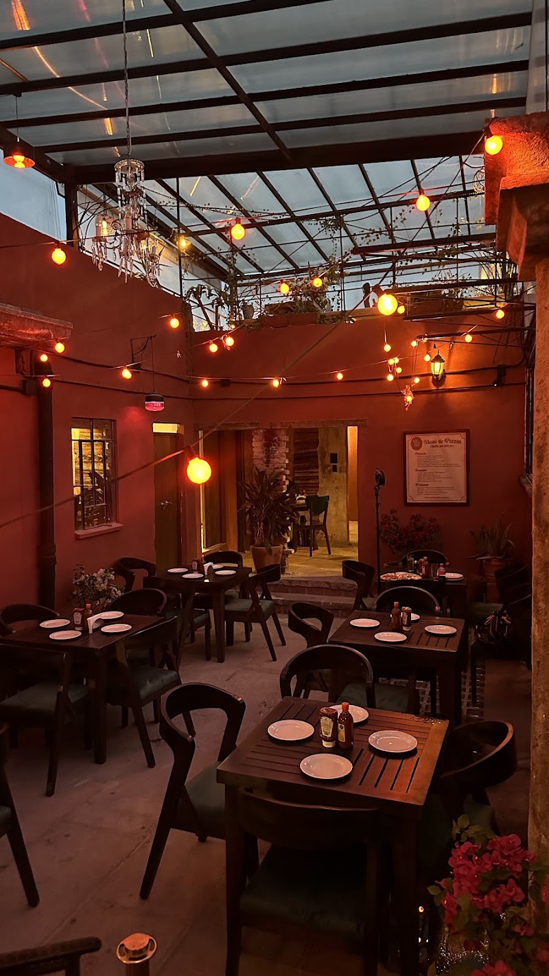 TunTun Pizzería & Bar
