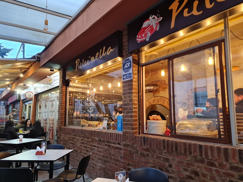 Pulcinella Antica Pizza Di Napoli