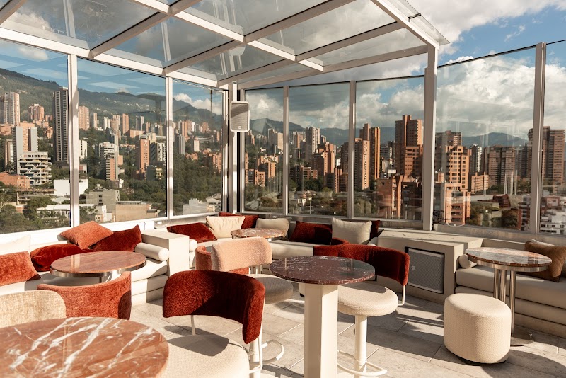 Envy Rooftop - Rooftop en Medellín