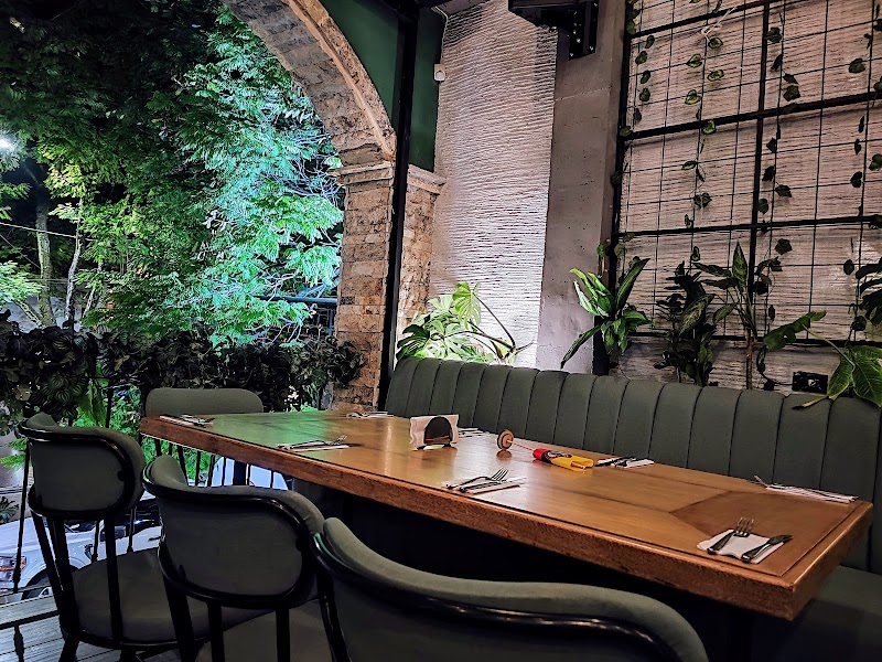 Restaurante - Kampanas Cocinas del Mundo Medellin