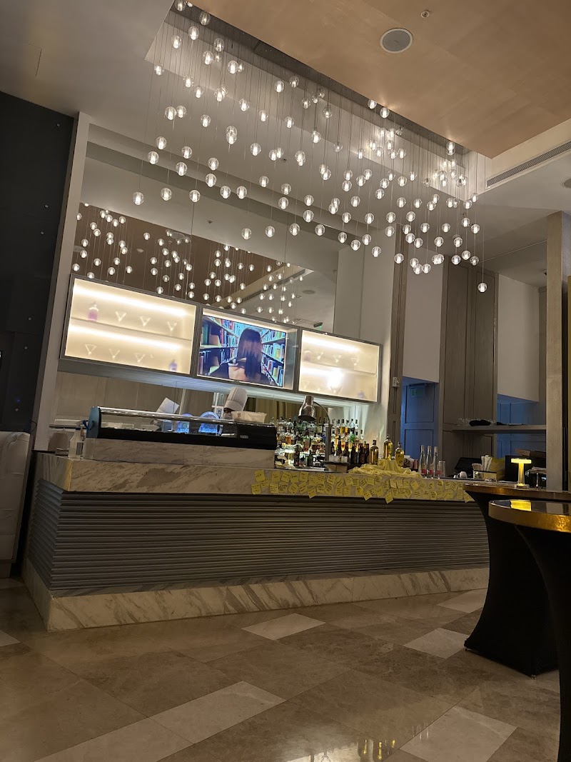 TANOSHII Japanese Cuisine & Bar El Poblado