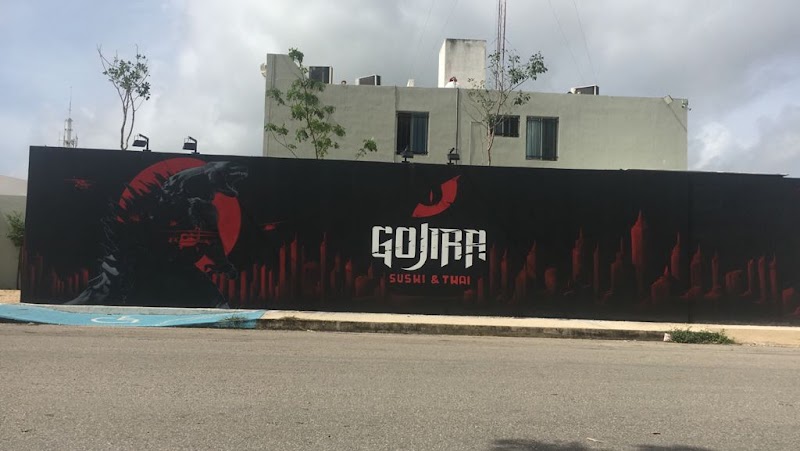 Gojira Sushi Los Héroes
