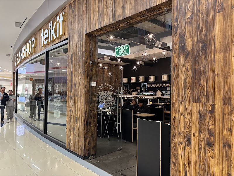 Teikit Sushi & Noodles