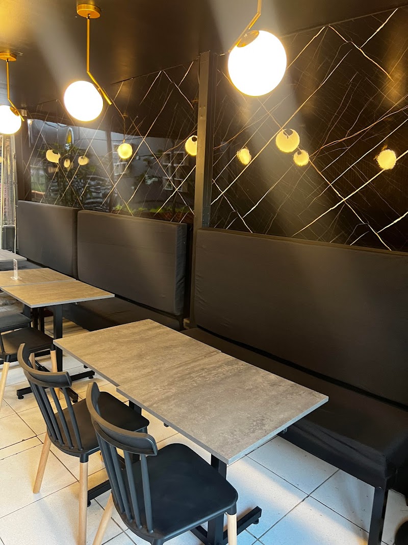 Hoko Sushi Bar