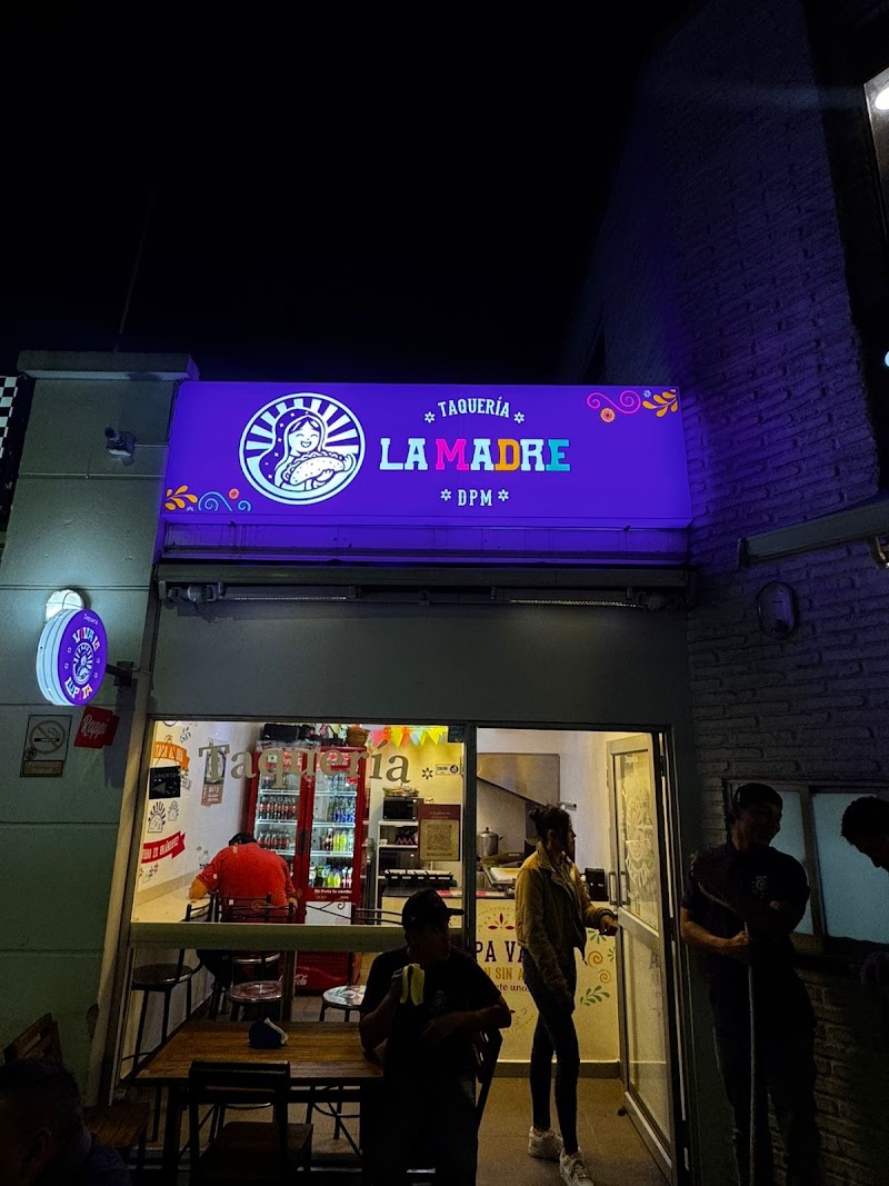 Viva La Lupita - Mexican Taqueria
