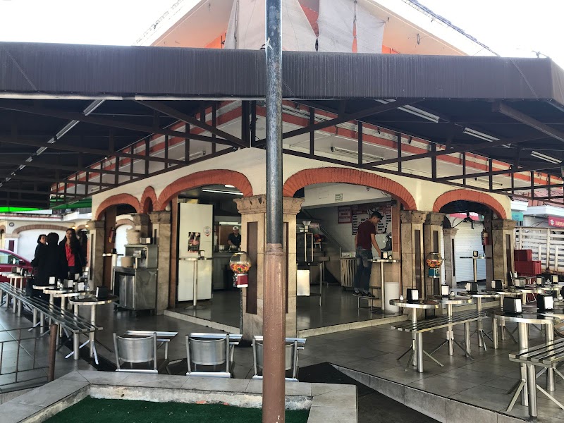 Los Alteños