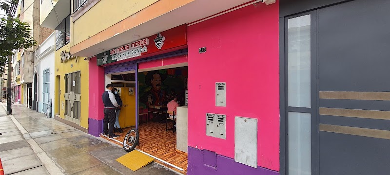 Los Meros Meros Tacos