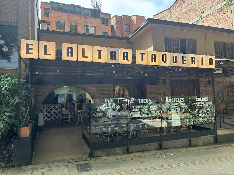 El Altar Taquería Laureles
