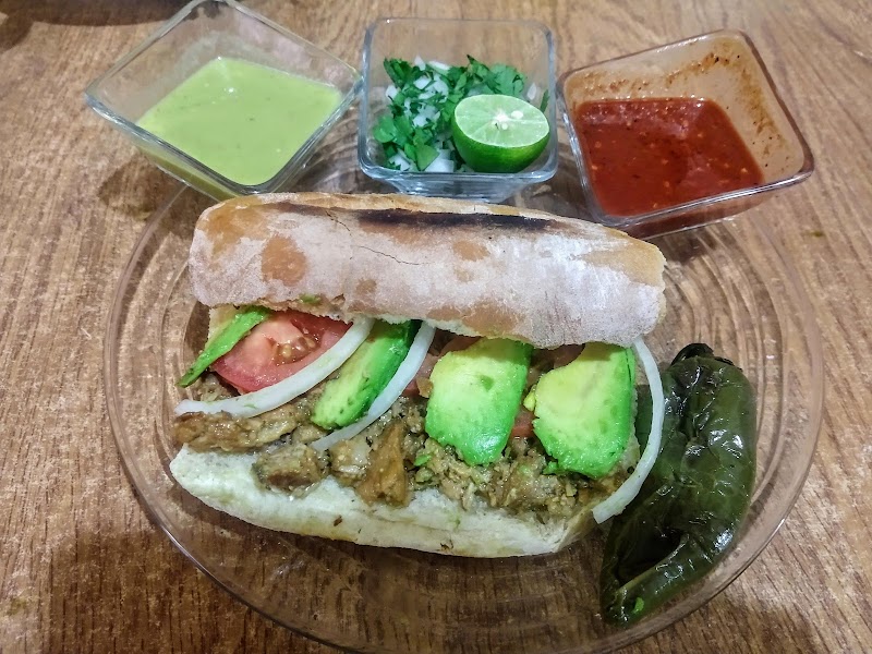 Tacos y Tortas Alex